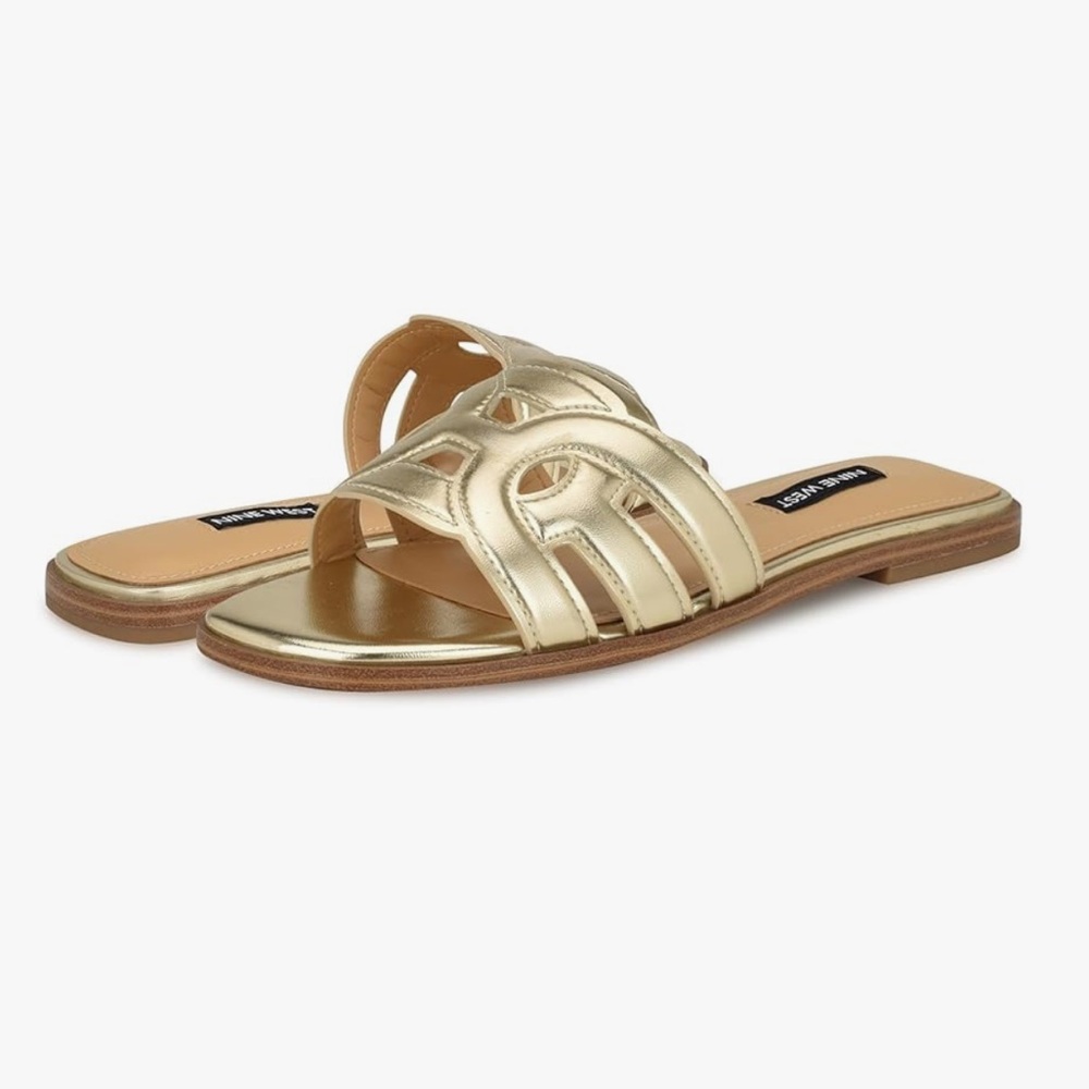 Geena flat sandals